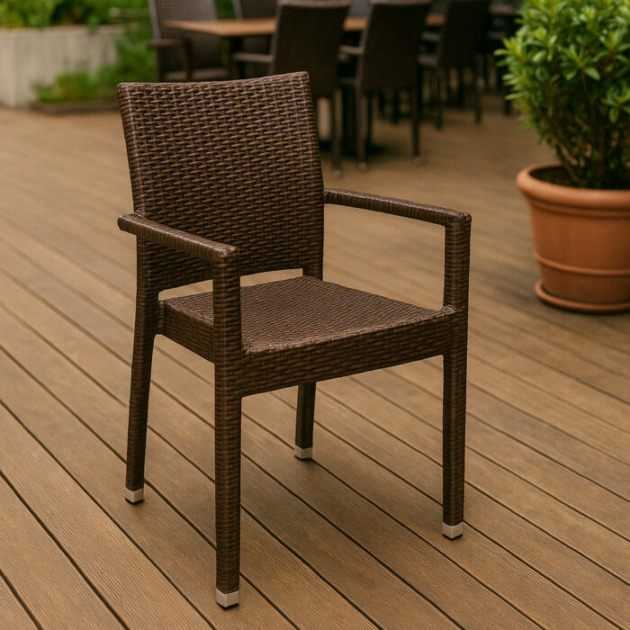 Terrassenstuhl Mezza Leatherlook mit Armlehne