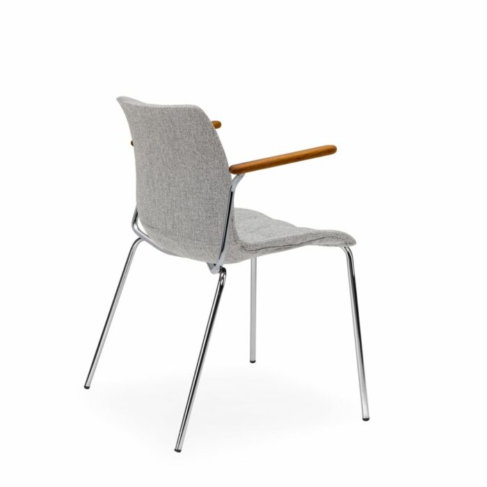 M UA LAT CHR K26 medium 1