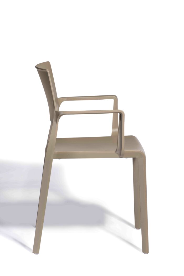 lilibet b 03