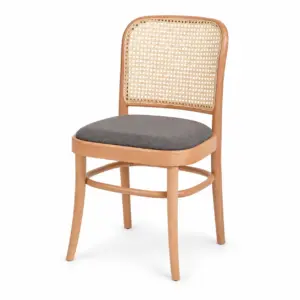 Holzstuhl LOOMI 811 Rattan mit grauem Polstersitz und geflochtener Rückenlehne